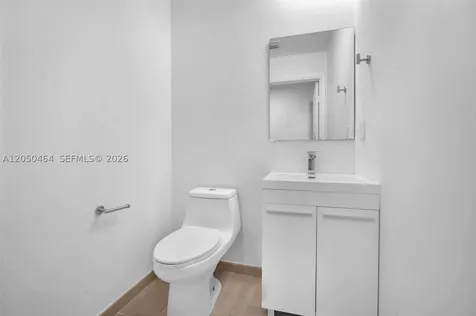 3340 NE 190th Street Aventura FL 33180