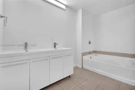 3340 NE 190th Street Aventura FL 33180