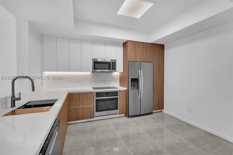 3340 NE 190th Street Aventura FL 33180