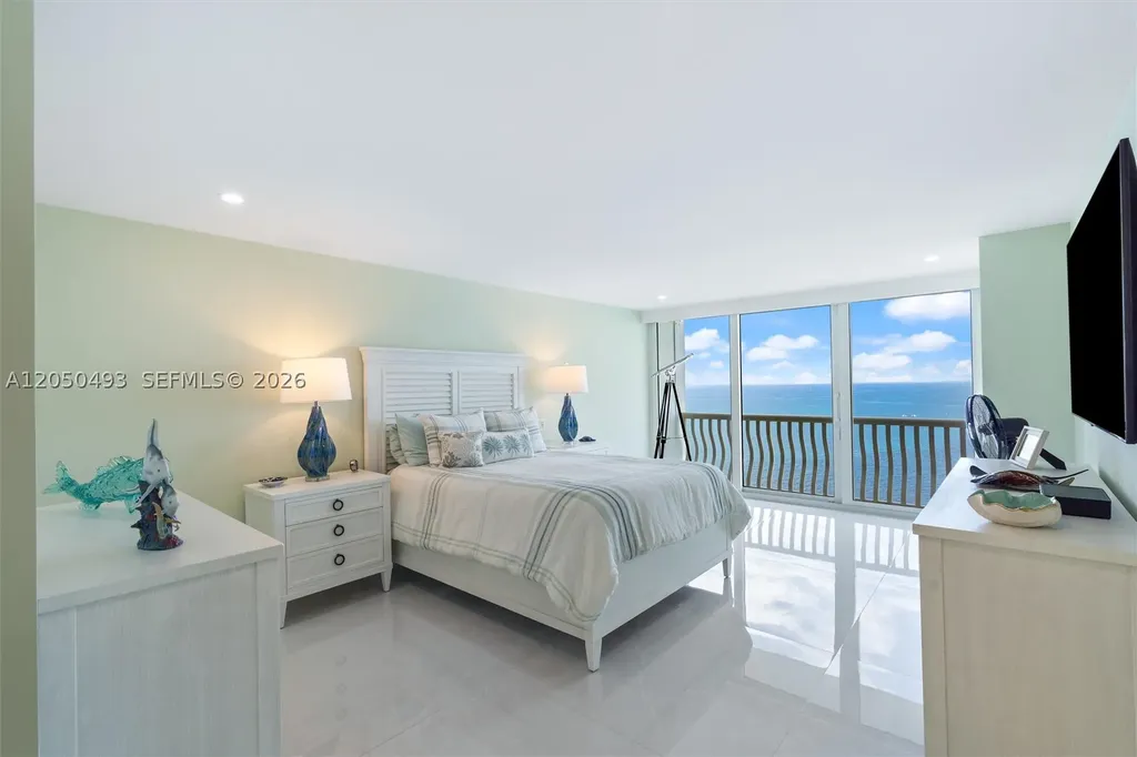 2200 S Ocean Lane Fort Lauderdale FL 33316