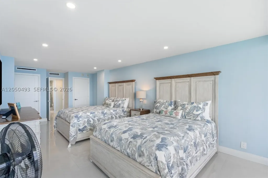 2200 S Ocean Lane Fort Lauderdale FL 33316