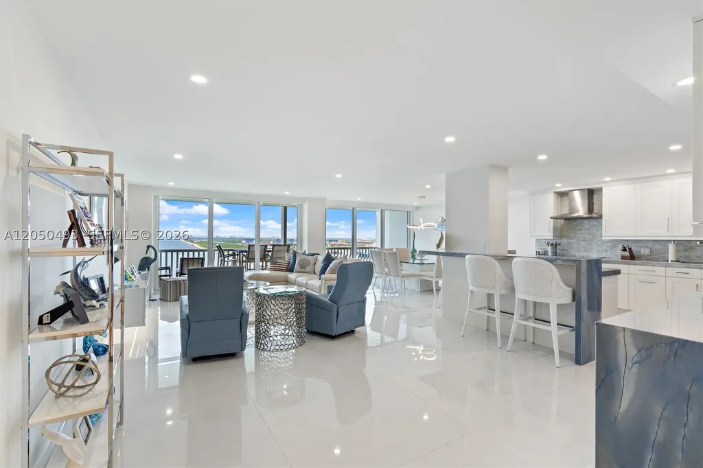 2200 S Ocean Lane Fort Lauderdale FL 33316