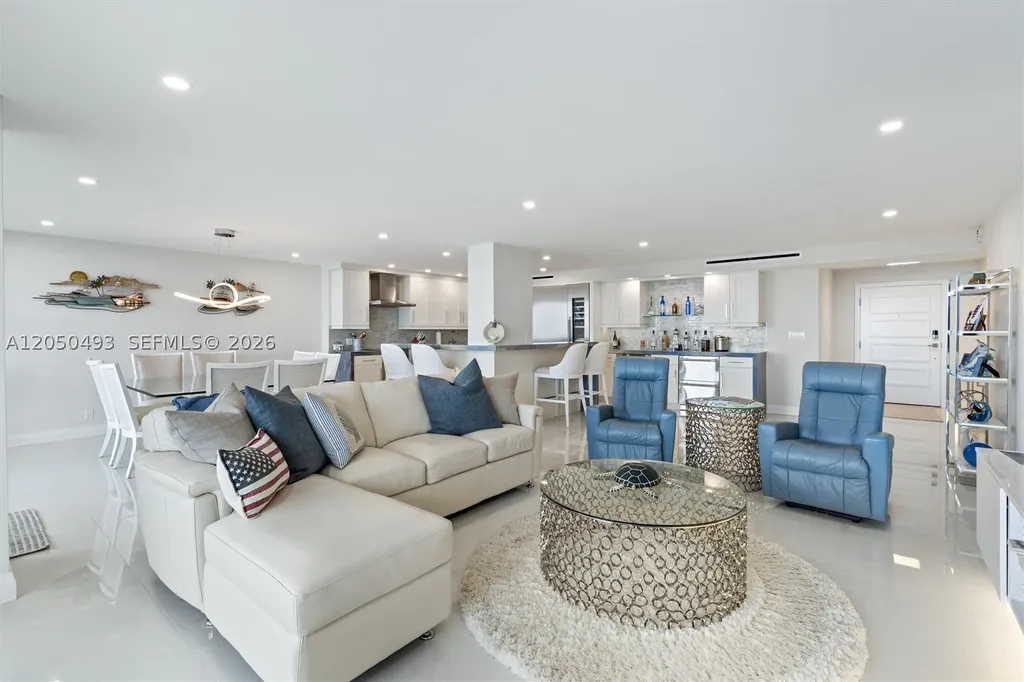 2200 S Ocean Lane Fort Lauderdale FL 33316