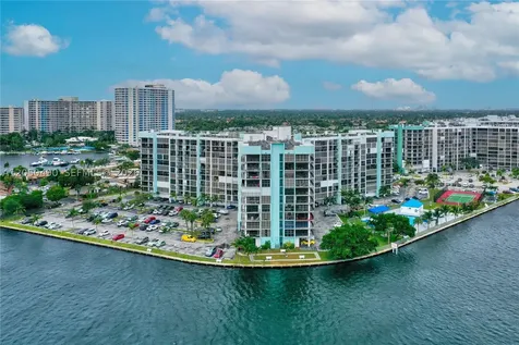200 E Leslie Drive Hallandale Beach FL 33009