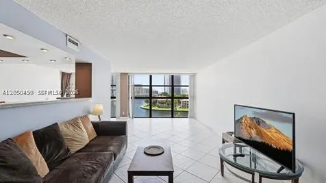 200 E Leslie Drive Hallandale Beach FL 33009