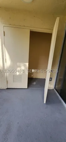 8205 Lake Drive Doral FL 33166