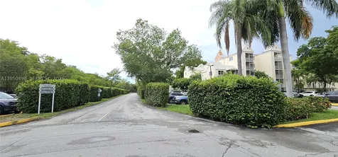 8205 Lake Drive Doral FL 33166