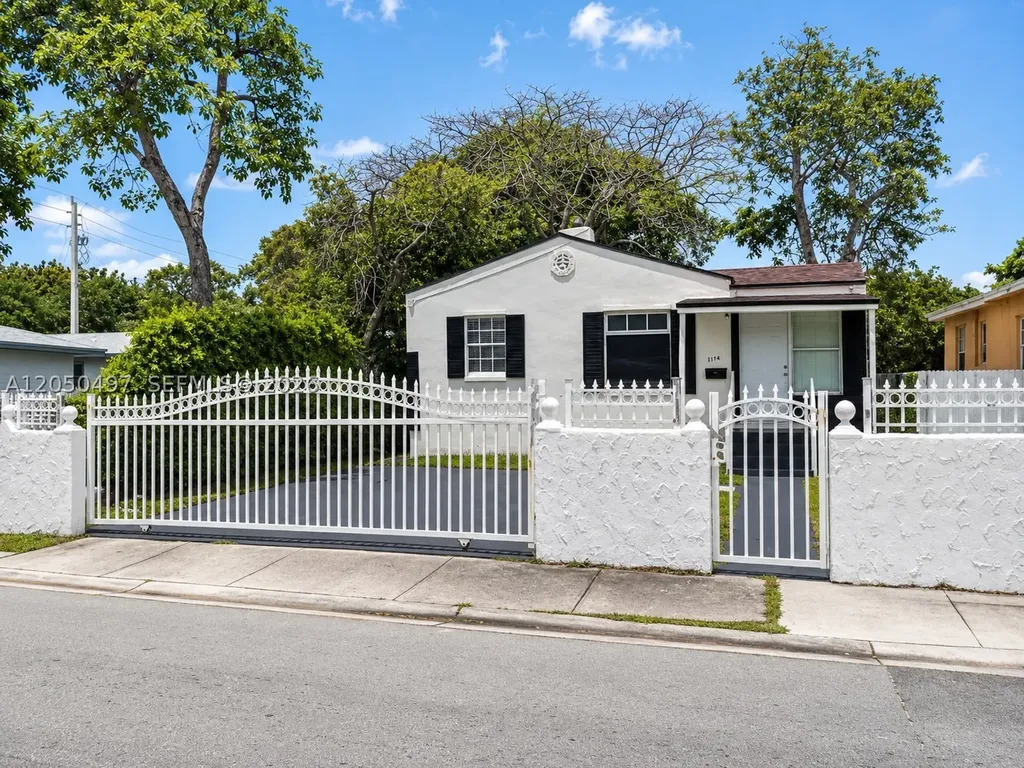 1114 NW 59th Street Miami FL 33127