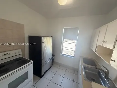 2368 NW 3rd Street Miami FL 33125