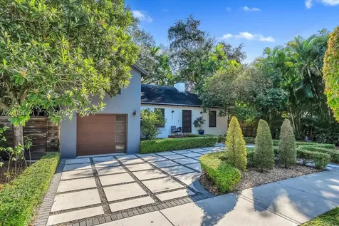 8225 NE 8th Court Miami FL 33138