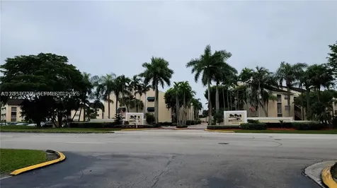 15320 SW 106th Terrace Miami FL 33196