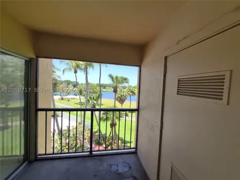 15320 SW 106th Terrace Miami FL 33196