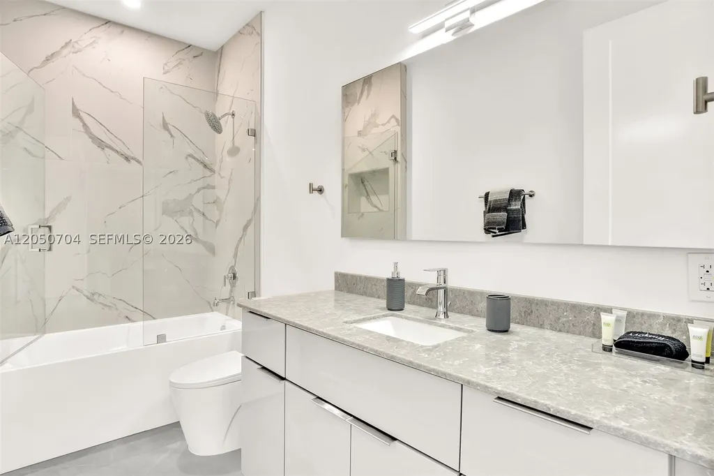 2100 Miami Road Fort Lauderdale FL 33316