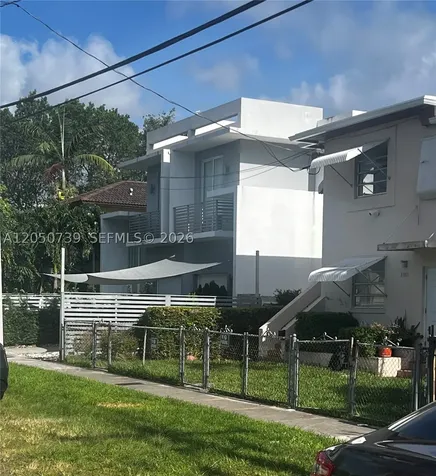 3555 SW 23rd Street Miami FL 33145