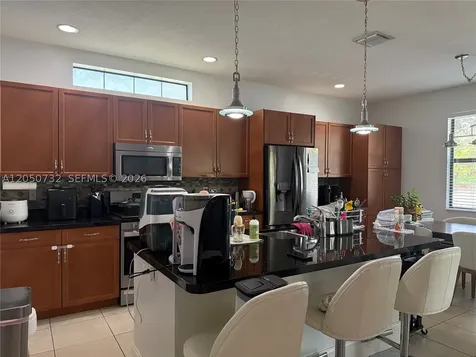 3260 NW 126th Avenue Sunrise FL 33323