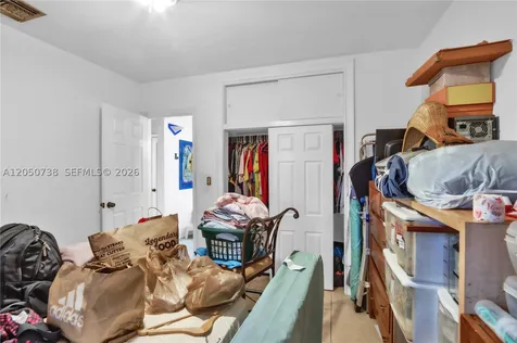 1052 NW 25th Avenue Miami FL 33125
