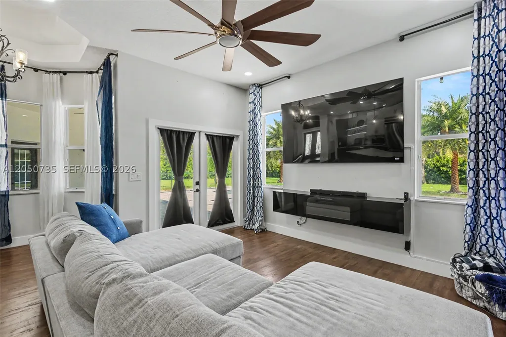 15397 N 66th Court N Loxahatchee FL 33470
