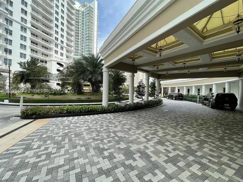 701 Brickell Key Boulevard Miami FL 33131
