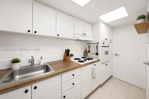 1200 West Avenue Miami Beach FL 33139