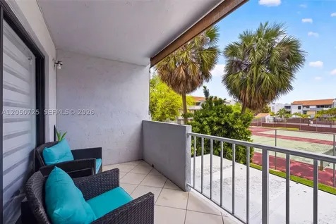 6195 W 18th Avenue Hialeah FL 33012