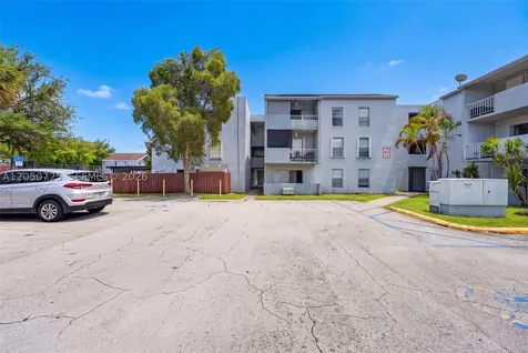 6195 W 18th Avenue Hialeah FL 33012