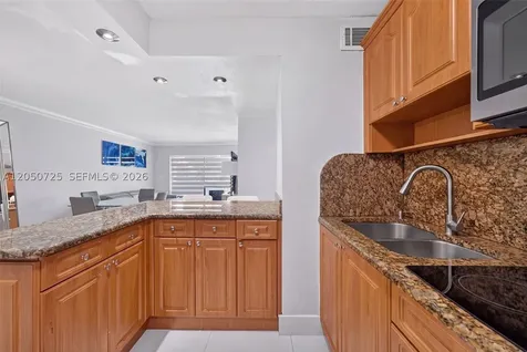 6195 W 18th Avenue Hialeah FL 33012