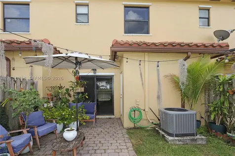 500 SE 32nd Avenue Homestead FL 33033