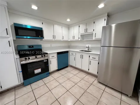 2025 NE 164th Street North Miami Beach FL 33162