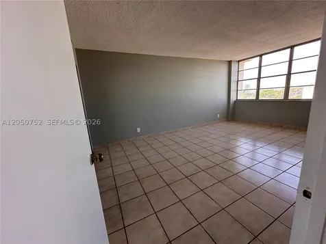 2025 NE 164th Street North Miami Beach FL 33162