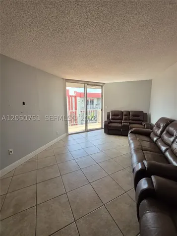 1750 W 46th Street Hialeah FL 33012