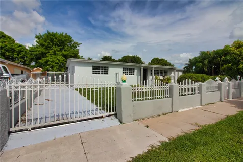 19522 NW 37th Court Miami Gardens FL 33055
