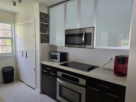 19999 E Country Club Drive Aventura FL 33180