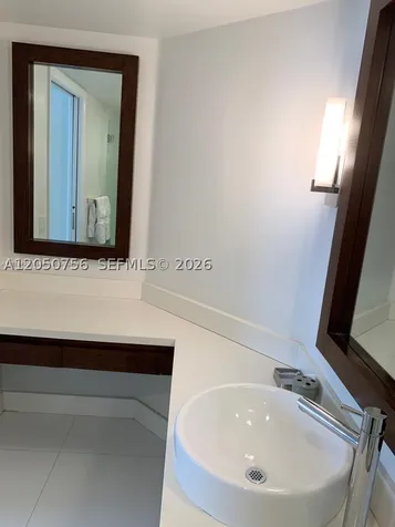 19999 E Country Club Drive Aventura FL 33180