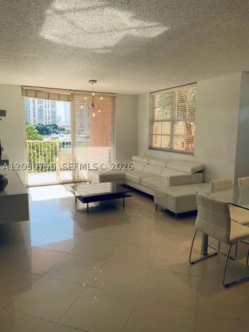 19999 E Country Club Drive Aventura FL 33180