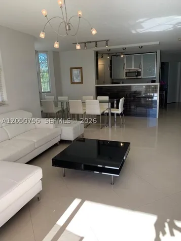 19999 E Country Club Drive Aventura FL 33180