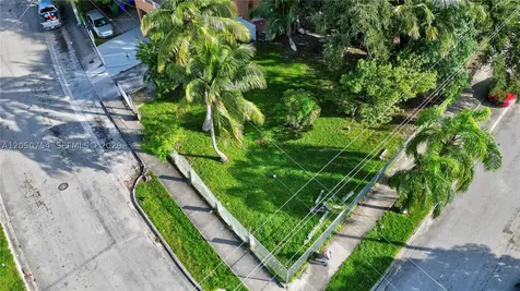 280 NW 33rd Street Miami FL 33127