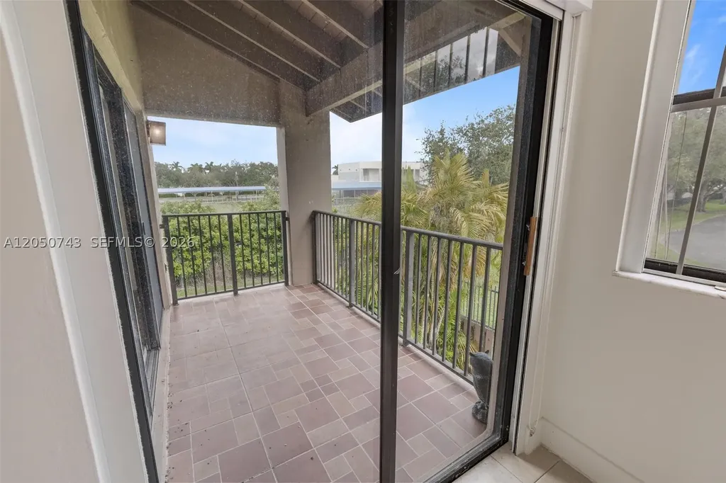 210 W Park Drive Miami FL 33172