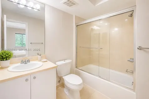 20000 E Country Club Drive Aventura FL 33180