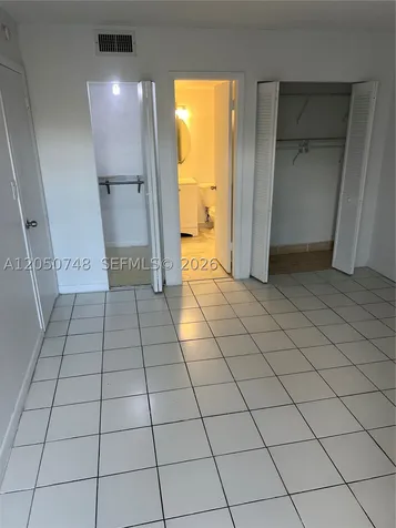 4715 NW 7th Street Miami FL 33126