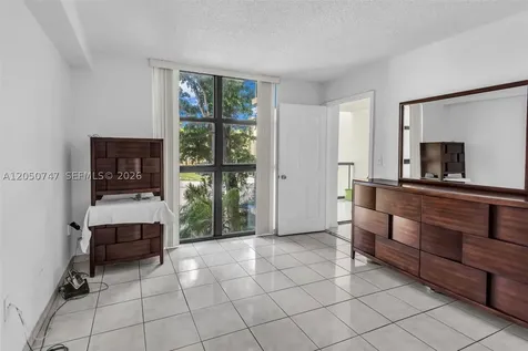 11780 SW 18th Street Miami FL 33175