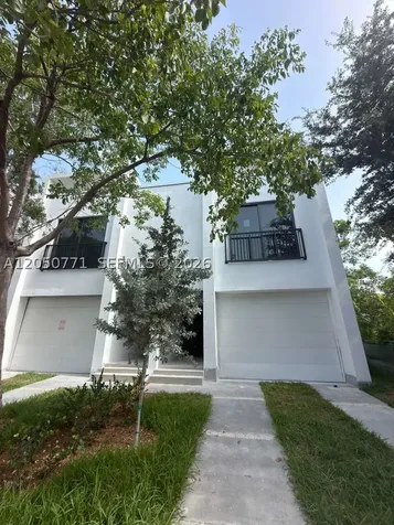 138 NW 33rd Street Miami FL 33127