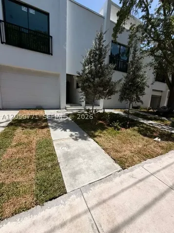 138 NW 33rd Street Miami FL 33127