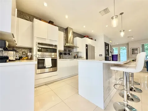 6415 NW 105th Court Doral FL 33178