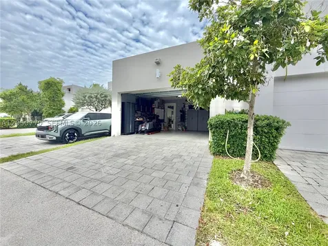 6415 NW 105th Court Doral FL 33178