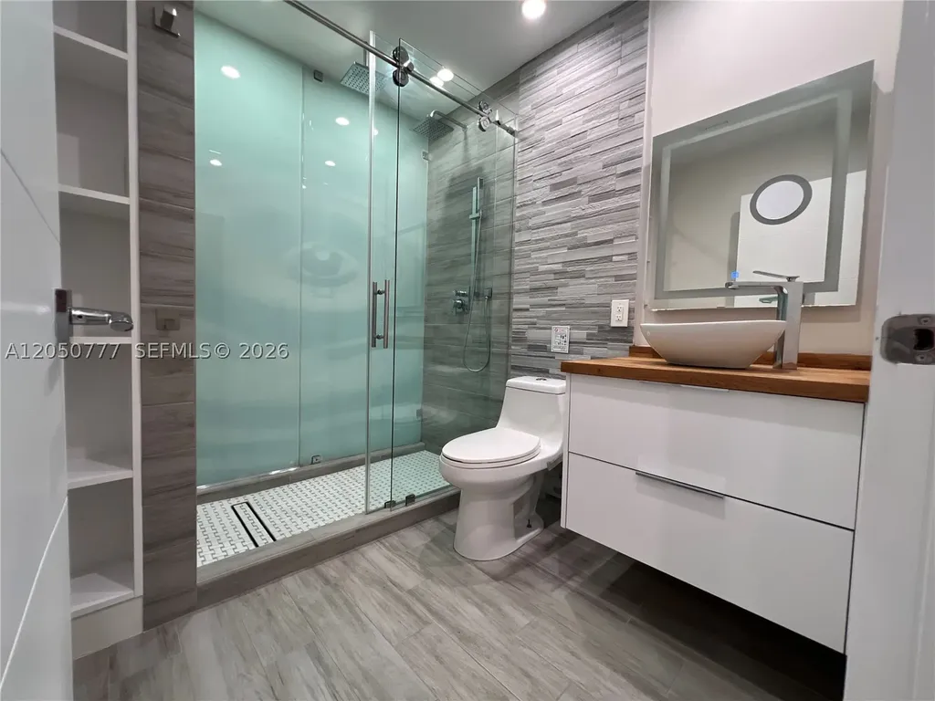 1405 N 46th Avenue Hollywood FL 33021