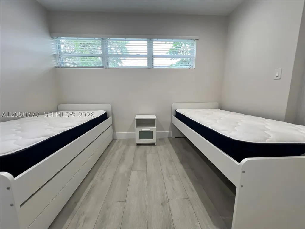 1405 N 46th Avenue Hollywood FL 33021