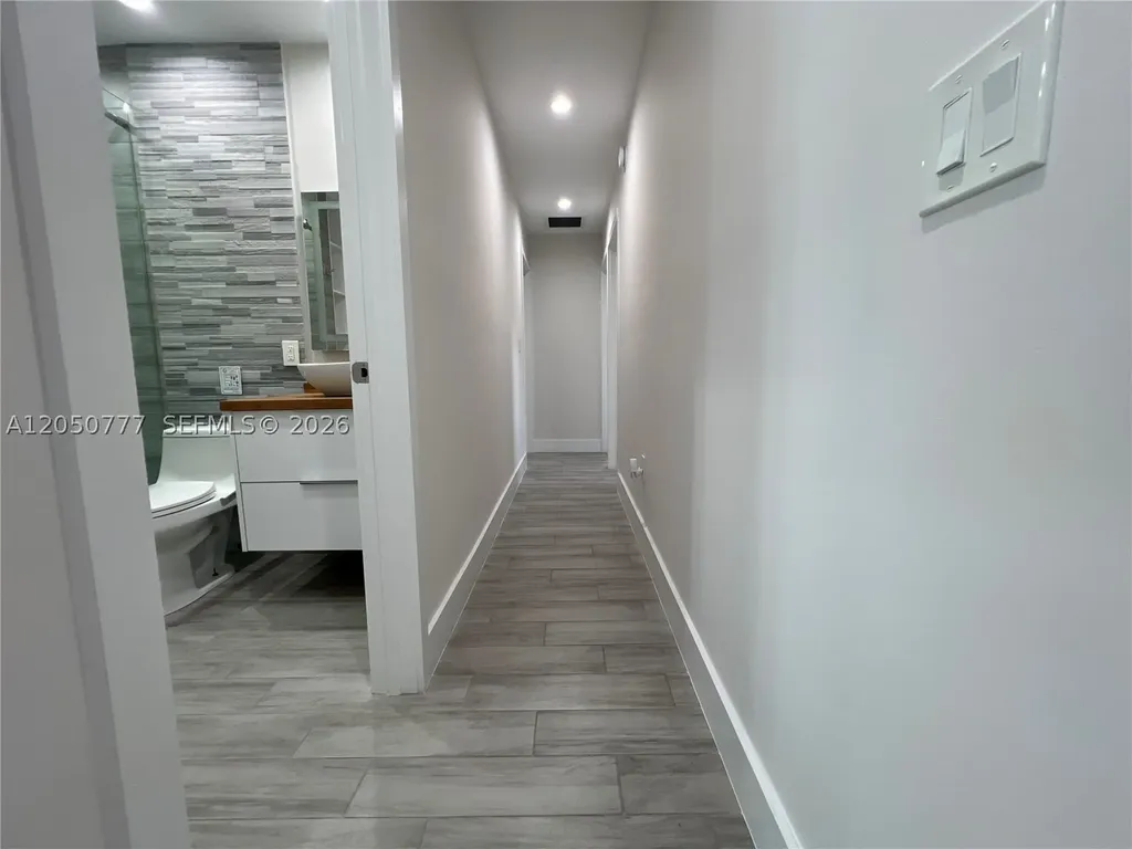 1405 N 46th Avenue Hollywood FL 33021