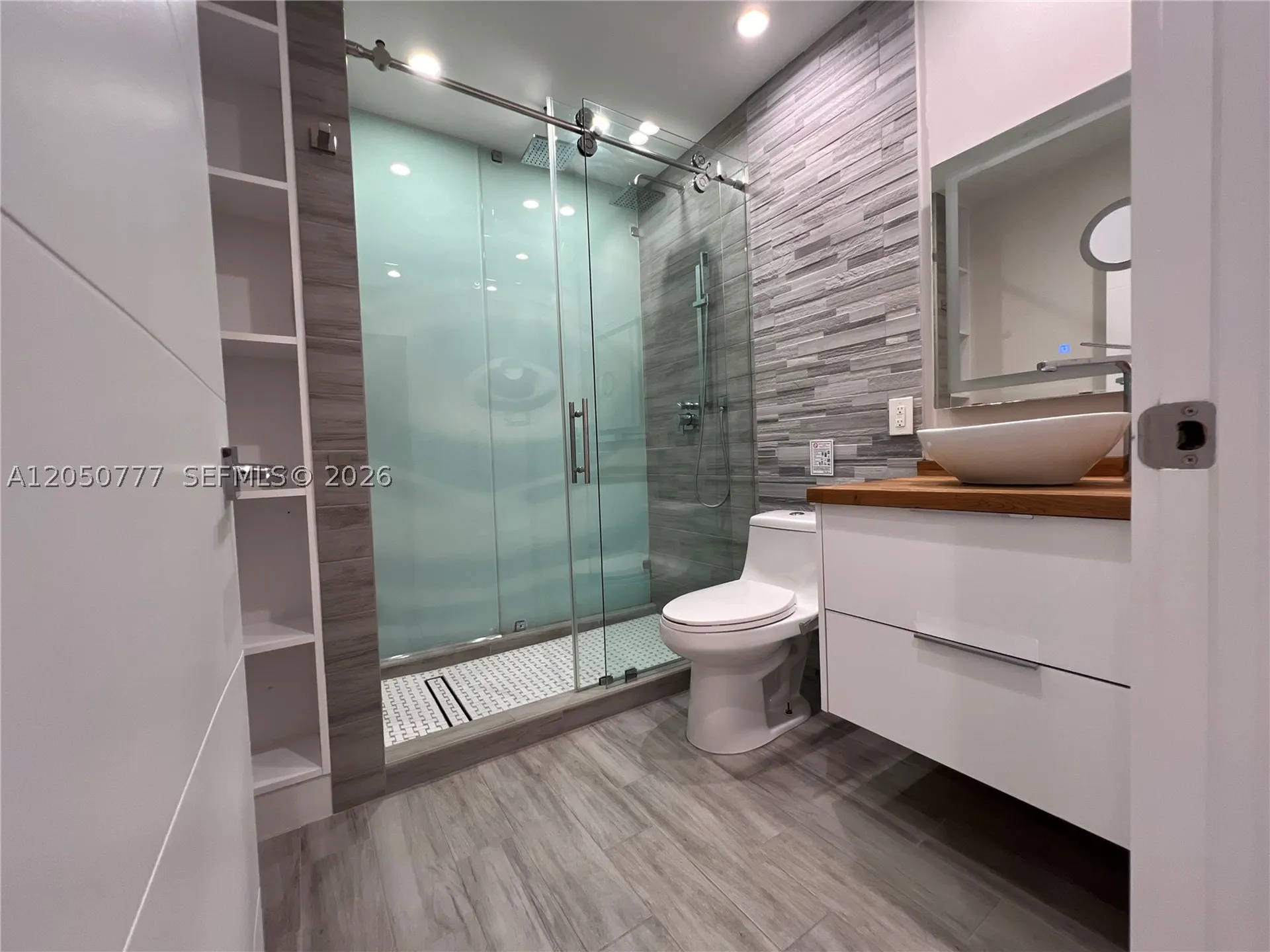 1405 N 46th Avenue Hollywood FL 33021