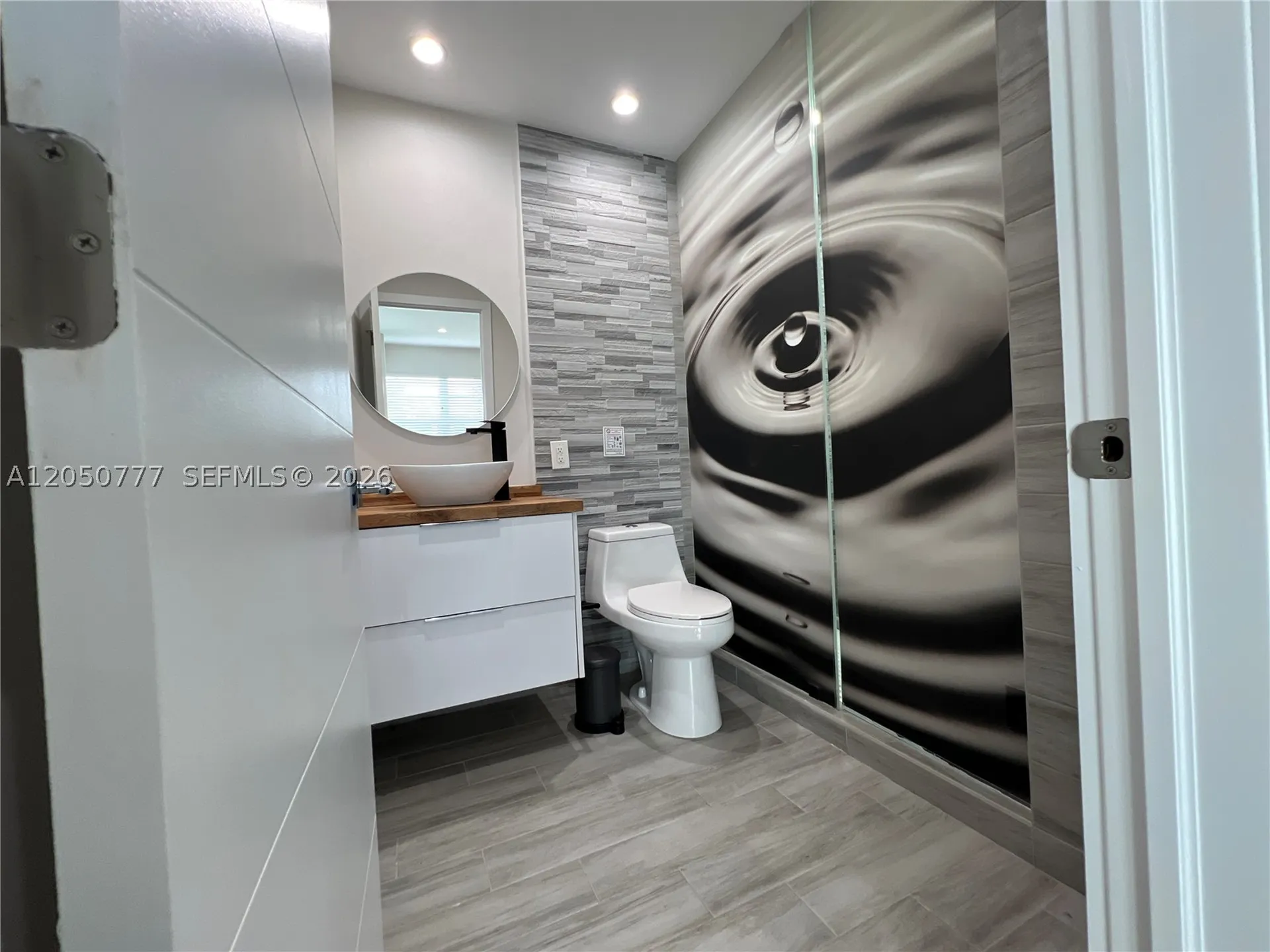 1405 N 46th Avenue Hollywood FL 33021