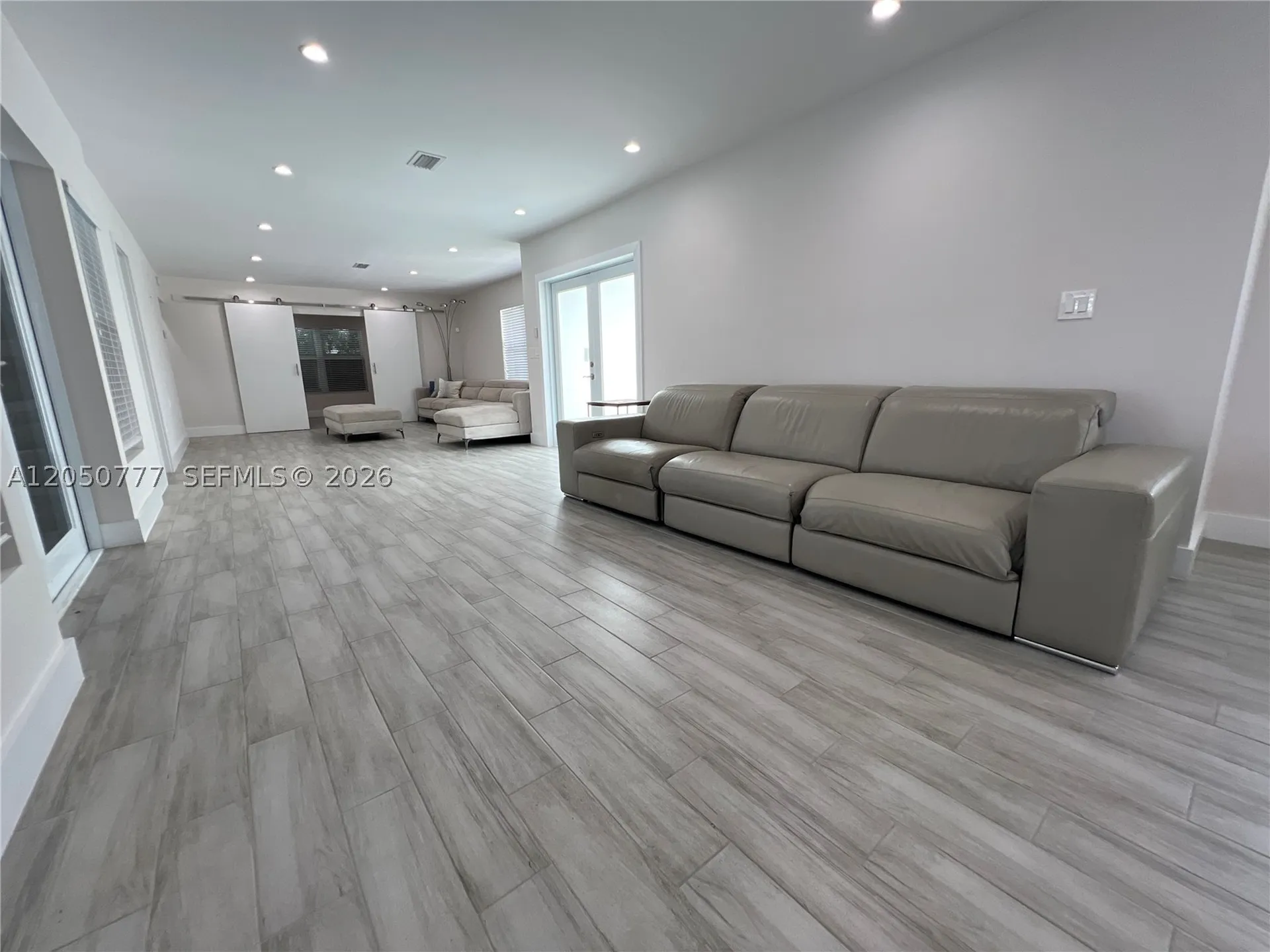 1405 N 46th Avenue Hollywood FL 33021